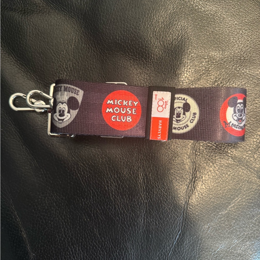Mickey Mouse Club Harvey’s 5P crossbody Strap